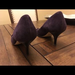 Michael Kors purple pumps